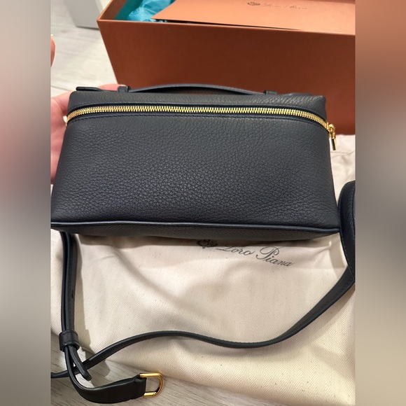 SOLD Loro Piana L19 - Picture 3 of 13